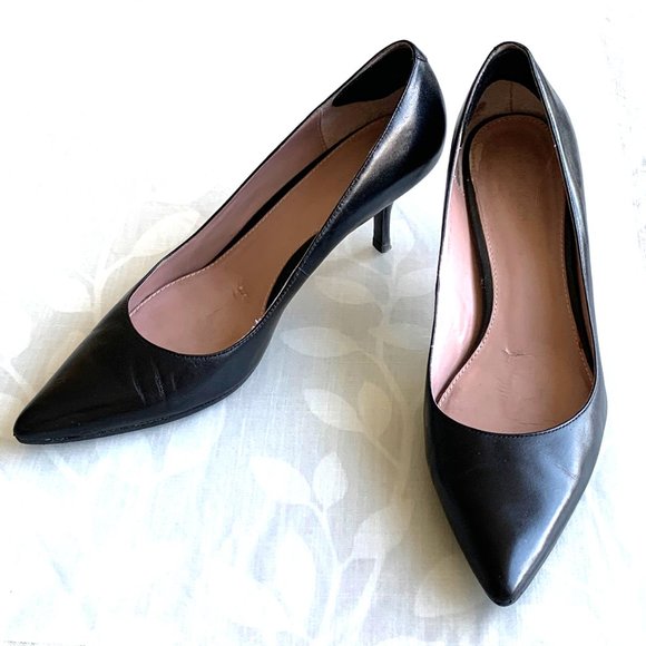 Calvin Klein black Lara pumps